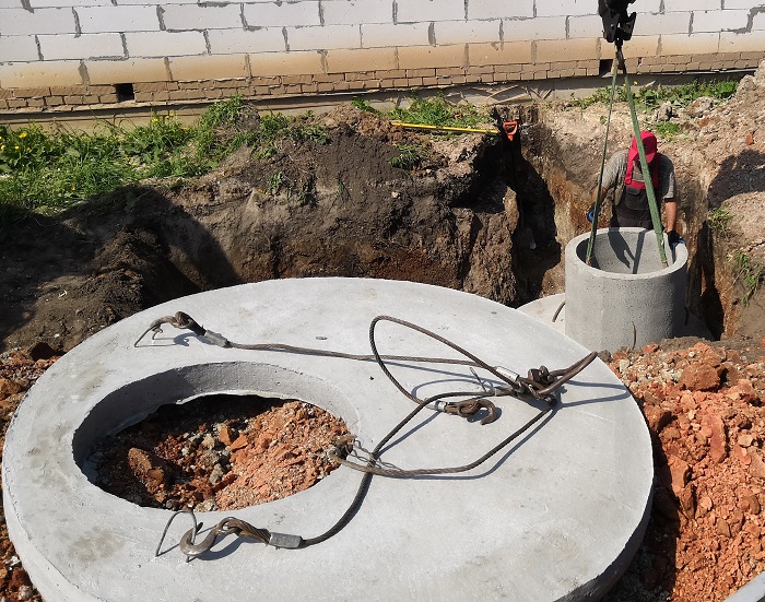 Монтаж септика из ж/б колец