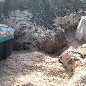 Обратная засыпка септика и дренажного колодца 